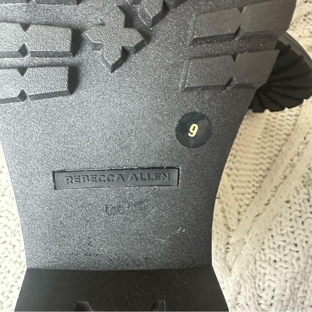 Rebecca Allen The All Weather Fashion Boot Size 9 - Picture 5 of 6